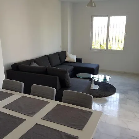 Luxury And Secluded Set In Valle Romano Апартаменти Естепона